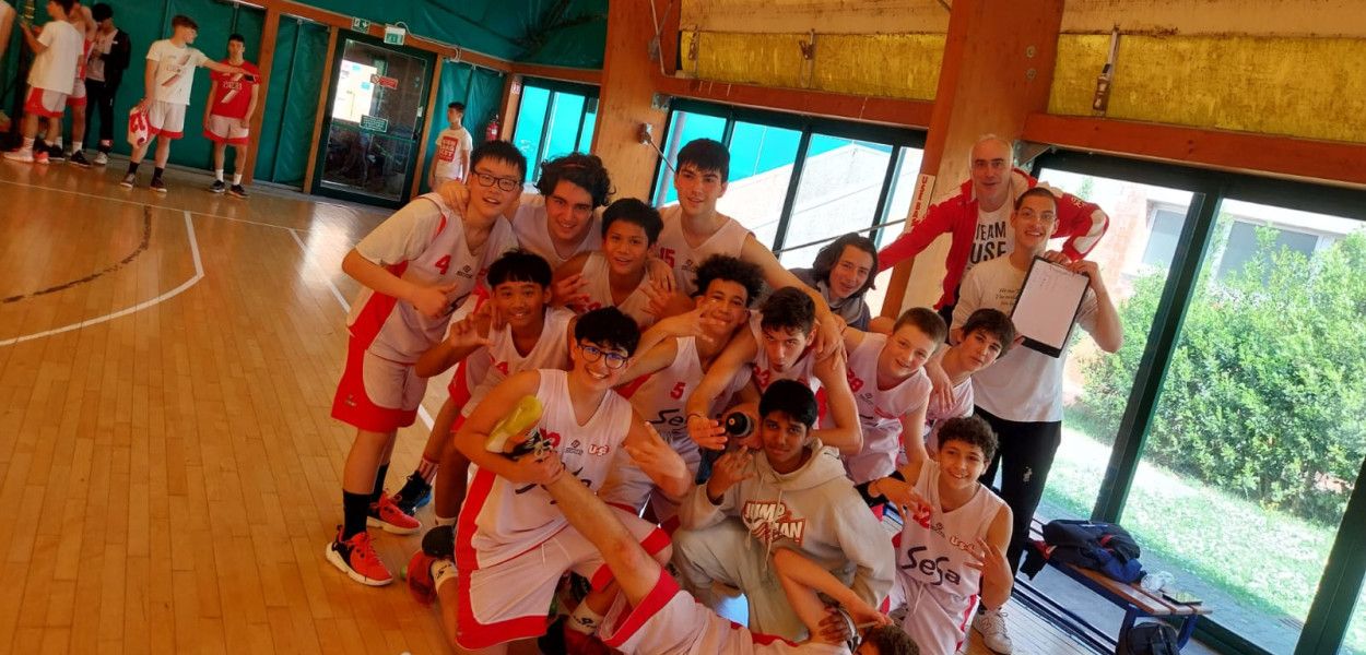 L'Under 15 festeggia il successo