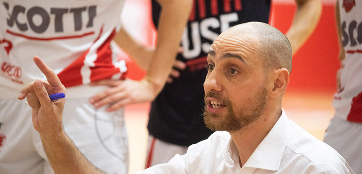 Coach Alessio Cioni