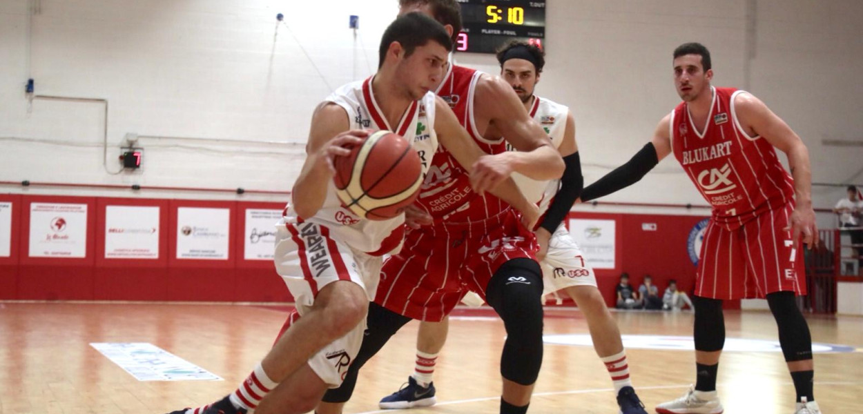 Lorenzo Raffaelli nel match dell'anno scorso