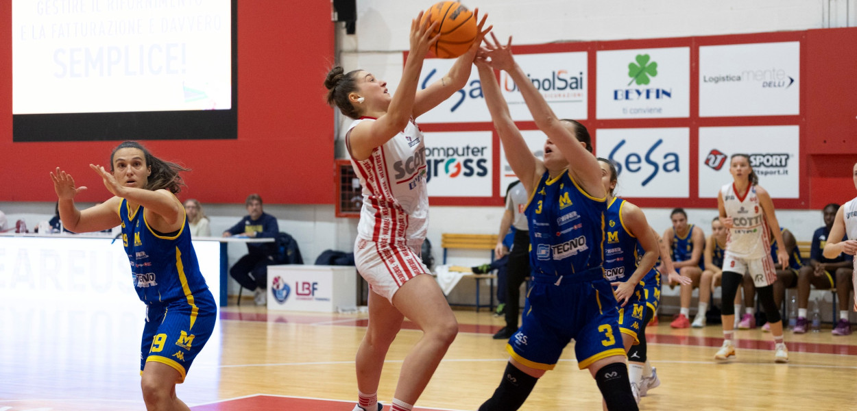 Elisa Leghissa
