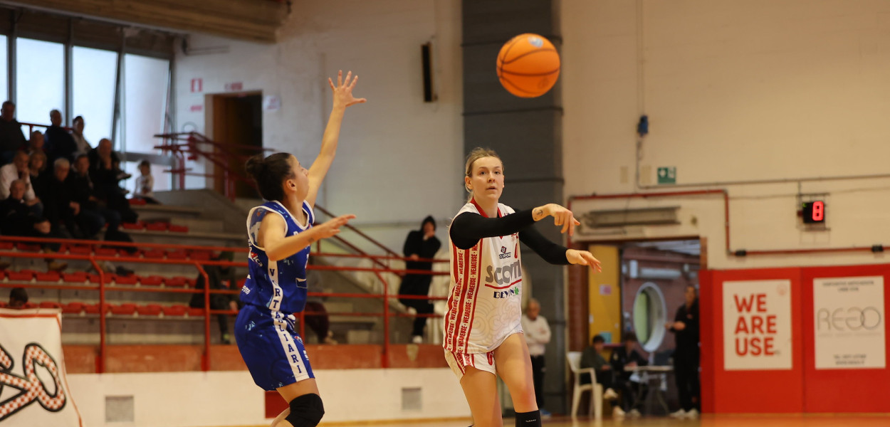 Stella Tarkovicova (foto Alexander Putnam)