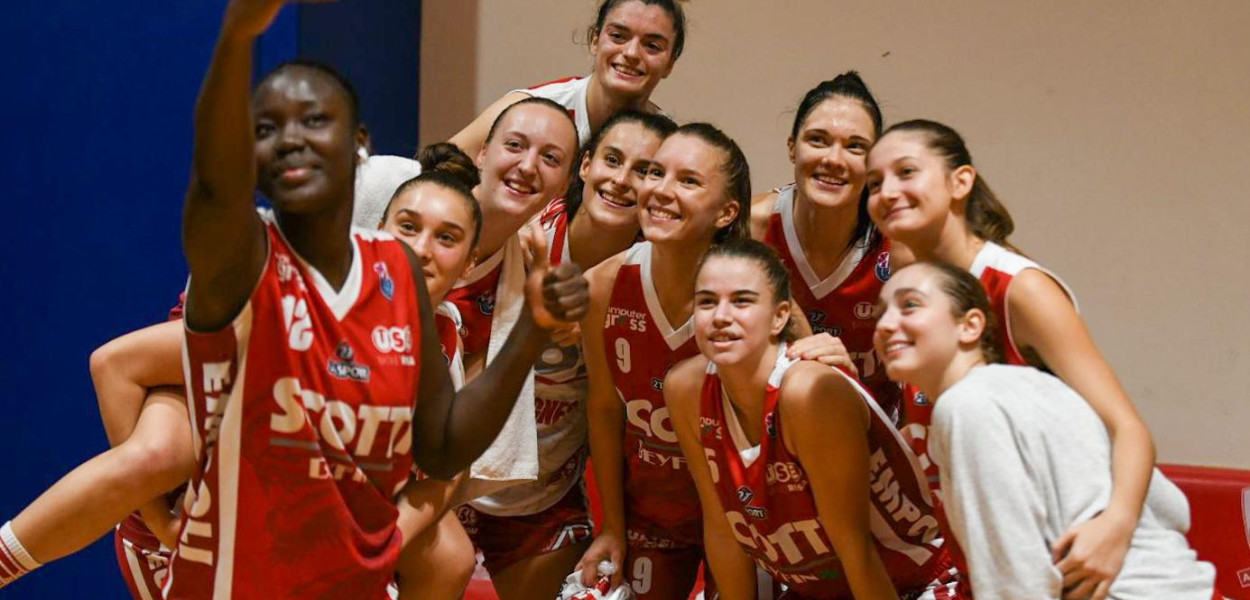 La Scotti festeggia (foto di Francesco Passaretta)