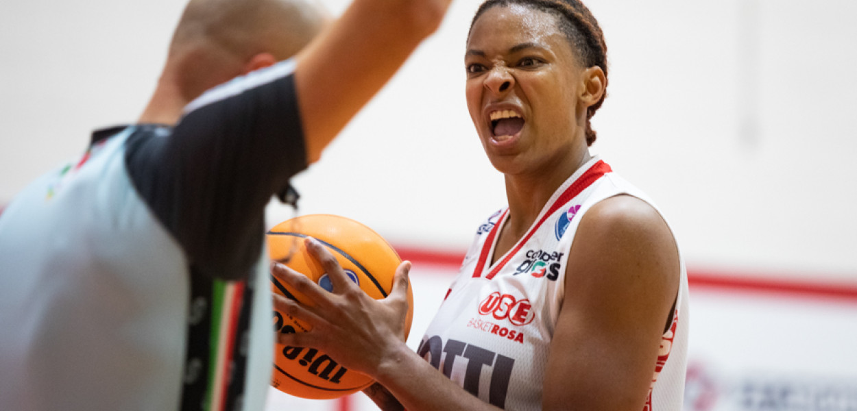 La pivot Zada Williams