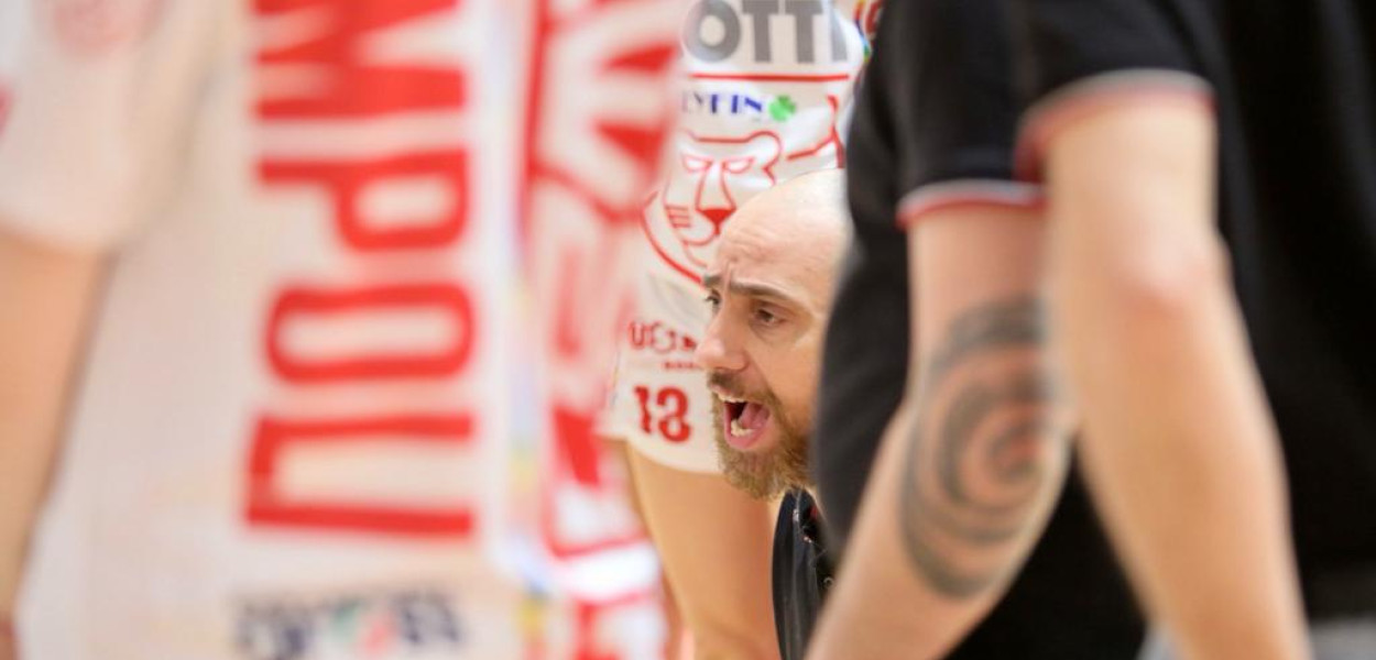 Coach Alessio Cioni