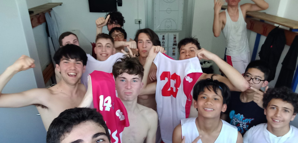 Gli Under 17 Silver festeggiano la vittoria